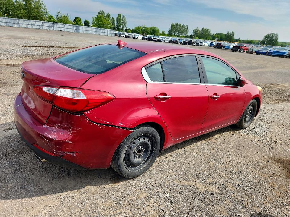 2015 Kia Forte VIN KNAFX4A88F5433737 COPART salvage auction — REAR END, ON - PERMIT NO BRAND - UNFIT, sold $275 on 2026-07-23 (photo 3)