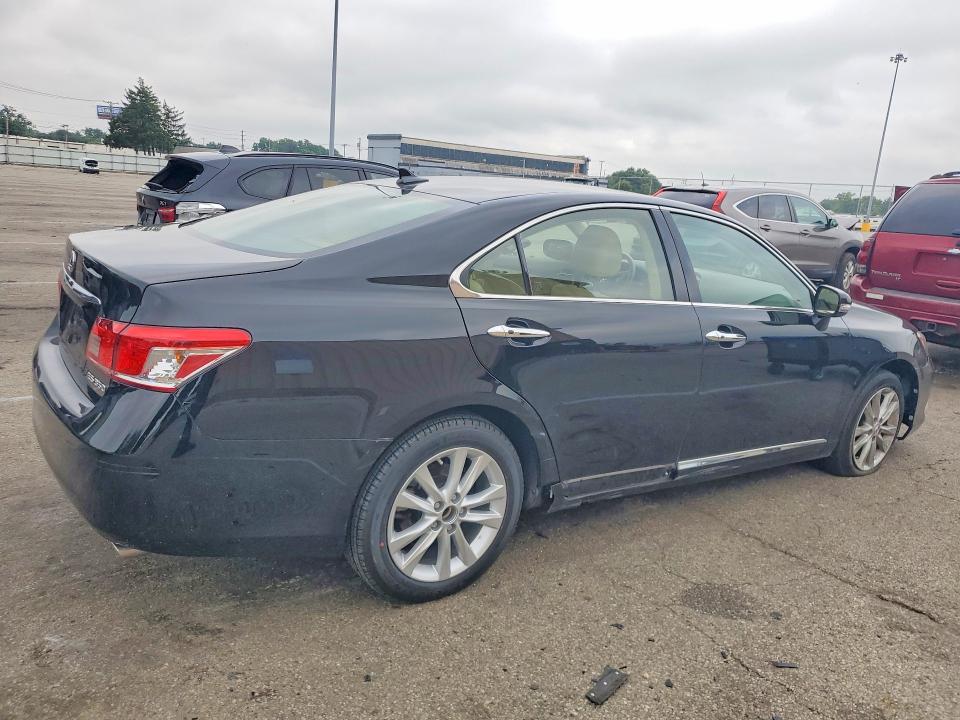 2012 Lexus VIN JTHBK1EG6C2479658 COPART salvage auction — MINOR DENT/SCRATCHES, Oh - Cert Of Title-Salvage, sold $3,700 on 2026-07-31 (photo 3)