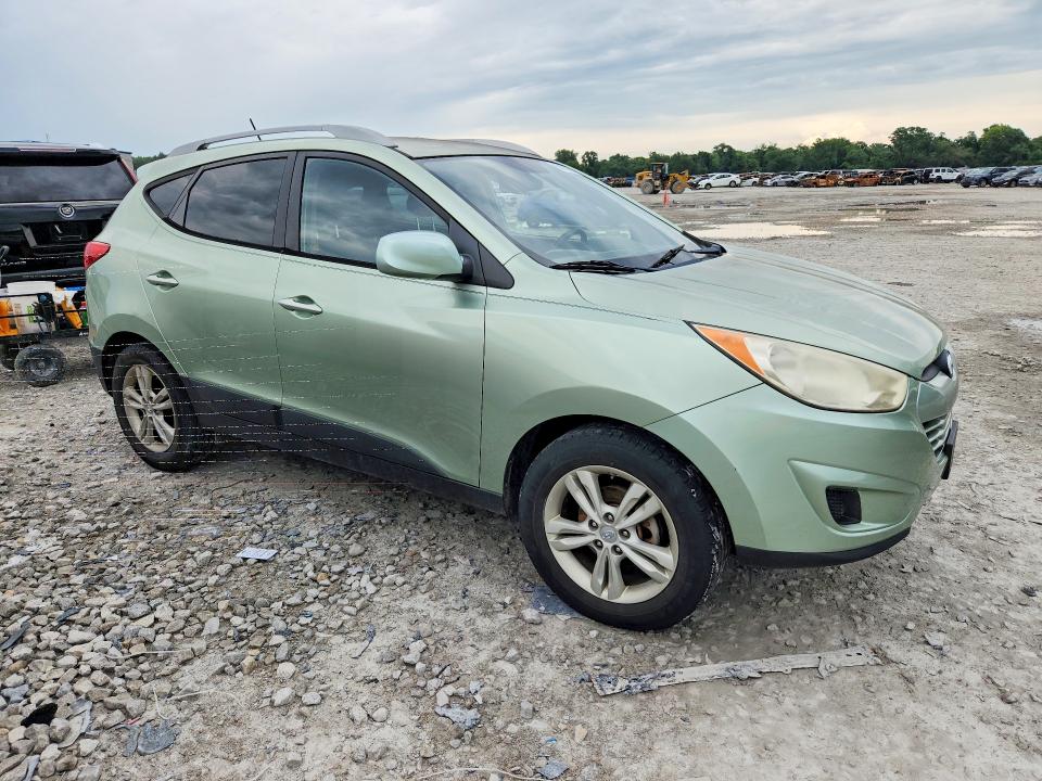 2010 Hyundai Tucson VIN KM8JU3AC9AU111896 COPART salvage auction — MECHANICAL, IL - CERTIFICATE OF TITLE, sold $1,000 on 2026-07-27 (photo 4)
