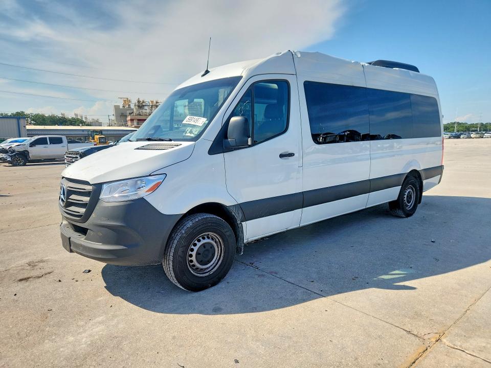 2026 Mercedes-benz Sprinter VIN W1Z4KGHY8TT603206 COPART salvage auction — ROOF, La - Dealer Only Clean Title (P), sold $39,750 on 2026-07-27 (photo 1)