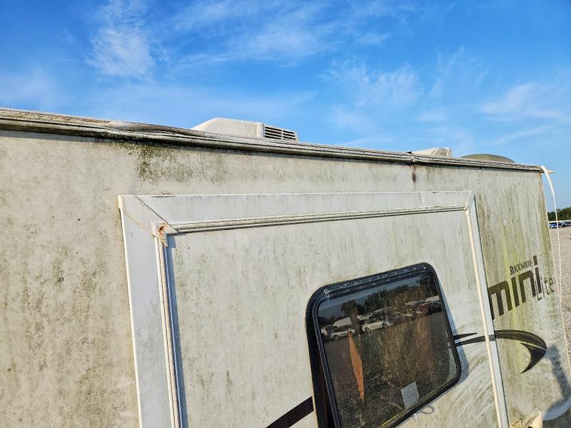 2014 Foresriver VIN 4X4TRLW24ED127101 COPART salvage auction — WATER/FLOOD, FL - CERT OF TITLE-SLVG REBLD FLOOD, sold $1,500 on 2026-07-23 (photo 9)