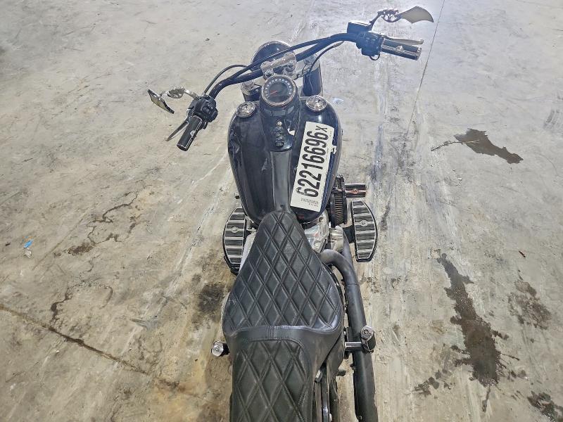 2020 Harley-davidson Softail VIN 1HD1YDJ12LB072160 COPART salvage auction — MINOR DENT/SCRATCHES, Ok - Certificate Of Title (P), sold $1,150 on 2026-07-29 (photo 6)