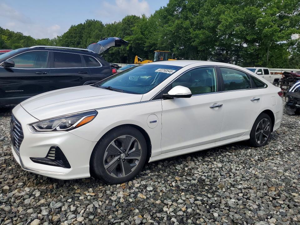 2019 Hyundai Sonata VIN KMHE14L2XKA093996 COPART salvage auction — MINOR DENT/SCRATCHES, Ma - Cert Of Title-Salvage, sold $125 on 2026-07-29 (photo 1)