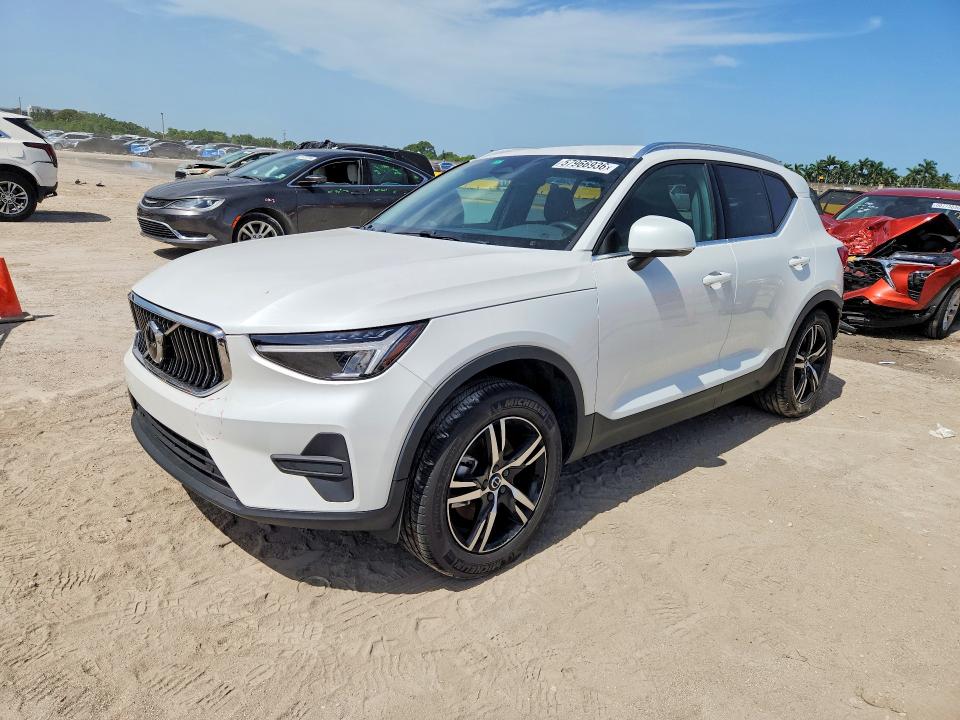 2025 Volvo Xc40 VIN YV4L12UJ5S2544331 COPART salvage auction — REAR END, Fl - Cert Of Title Slvg Rebuildable, sold $9,000 on 2026-08-05 (photo 1)