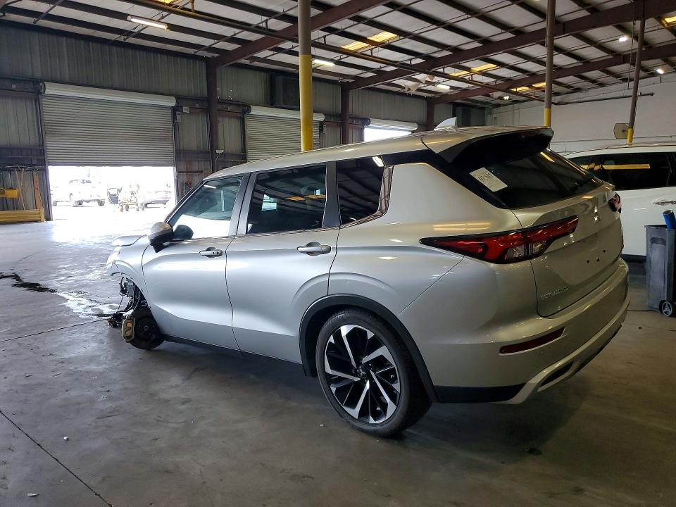 2023 Mitsubishi Outlander VIN JA4J4UA89PZ045894 COPART salvage auction — FRONT END, FL - CERTIFICATE OF TITLE (P), sold $1,850 on 2026-07-29 (photo 2)
