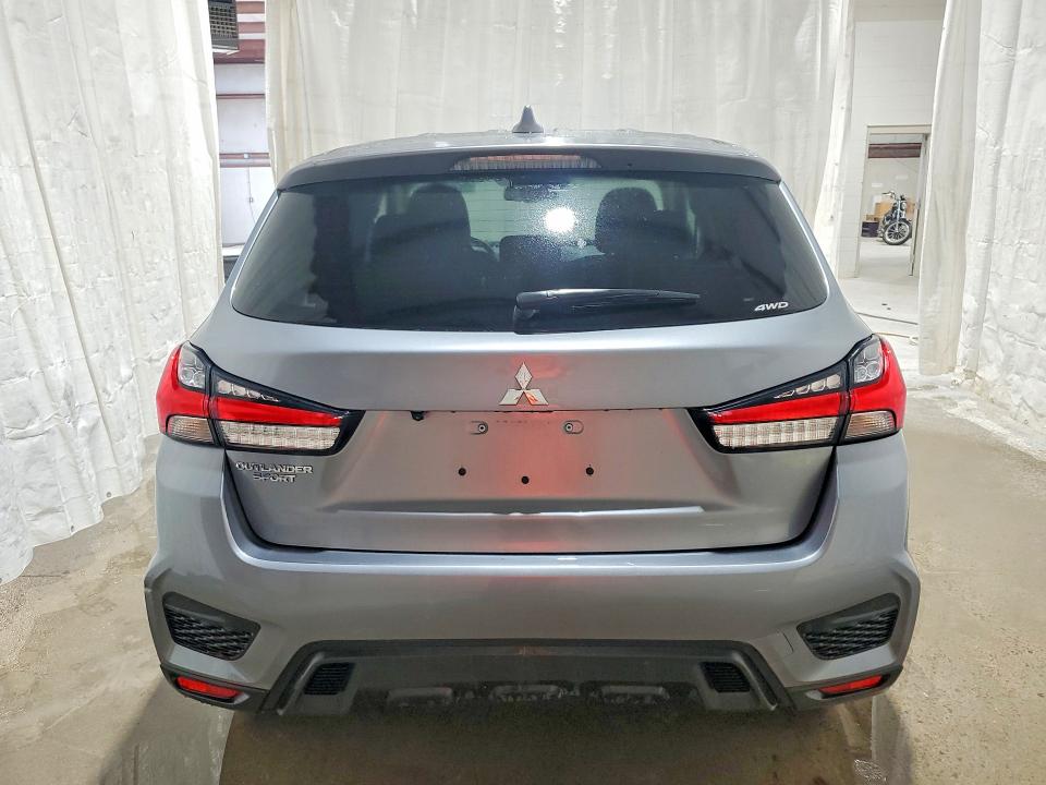 2025 Mitsubishi Outlander sport VIN JA4ARUAU0SU005515 COPART salvage auction — FRONT END, MA - CERTIFICATE OF TITLE, sold $7,400 on 2026-07-20 (photo 6)