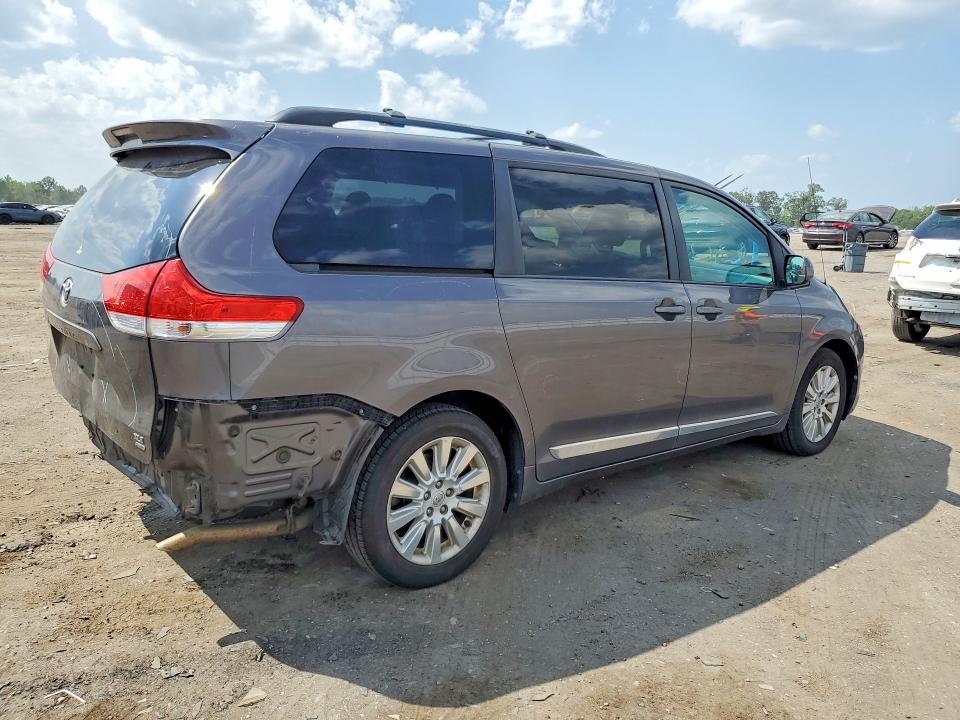 2013 Toyota VIN 5TDDK3DC6DS051801 COPART salvage auction — REAR END, Va - Cert Of Title - Salvage, sold $4,750 on 2026-07-22 (photo 3)