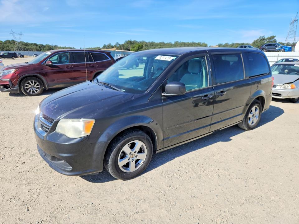 2012 Dodge Caravan VIN 2C4RDGCG8CR204813 COPART salvage auction — MINOR DENT/SCRATCHES, Ca - Dis/Dlr/Exp Only Clean Title, sold $700 on 2026-07-31 (photo 1)