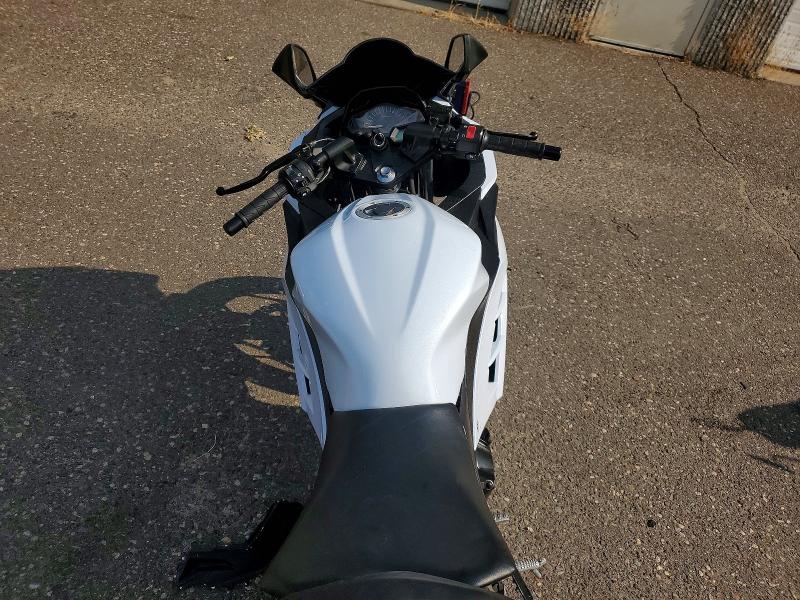 2013 Kawasaki Zg VIN JKAEX8A16DDA01012 COPART salvage auction — NORMAL WEAR, MN - CERT OF TITLE-PRIOR SALVAGE, sold $1,150 on 2026-07-27 (photo 6)