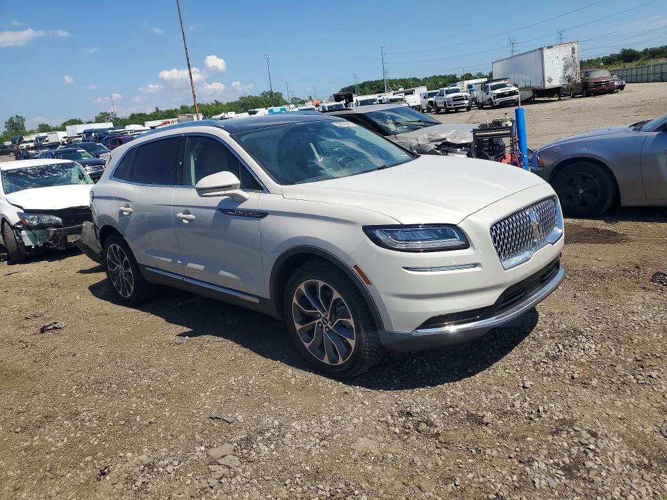 2021 Lincoln Nautilus VIN 2LMPJ8KP8MBL18456 COPART salvage auction — REAR END, Mi - Certificate Of Title, sold $14,600 on 2026-07-17 (photo 4)
