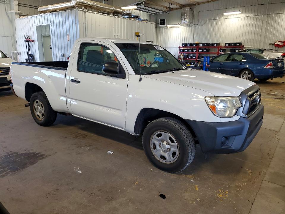 2013 Toyota Tacoma VIN 5TFNX4CN9DX023290 COPART salvage auction — HAIL, Mn - Cert Of Title-Prior Salvage, sold $550 on 2026-07-28 (photo 4)