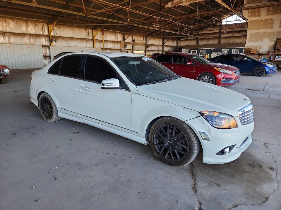 2011 Mercedes-benz C class VIN WDDGF5EB7BA518128 COPART salvage auction — MINOR DENT/SCRATCHES, AZ - CERTIFICATE OF TITLE, sold $1,550 on 2026-07-29 (photo 4)