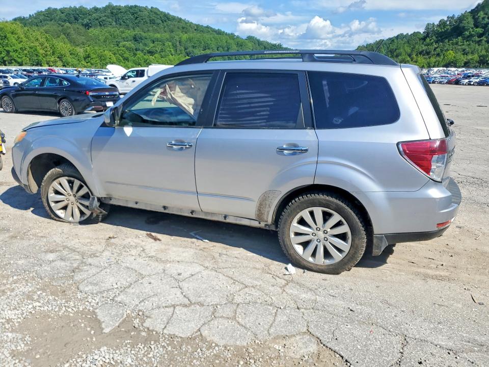 2012 Subaru Forester VIN JF2SHADC7CH412595 COPART salvage auction — FRONT END, Wv - Salvage Certificate, sold $175 on 2026-07-30 (photo 2)