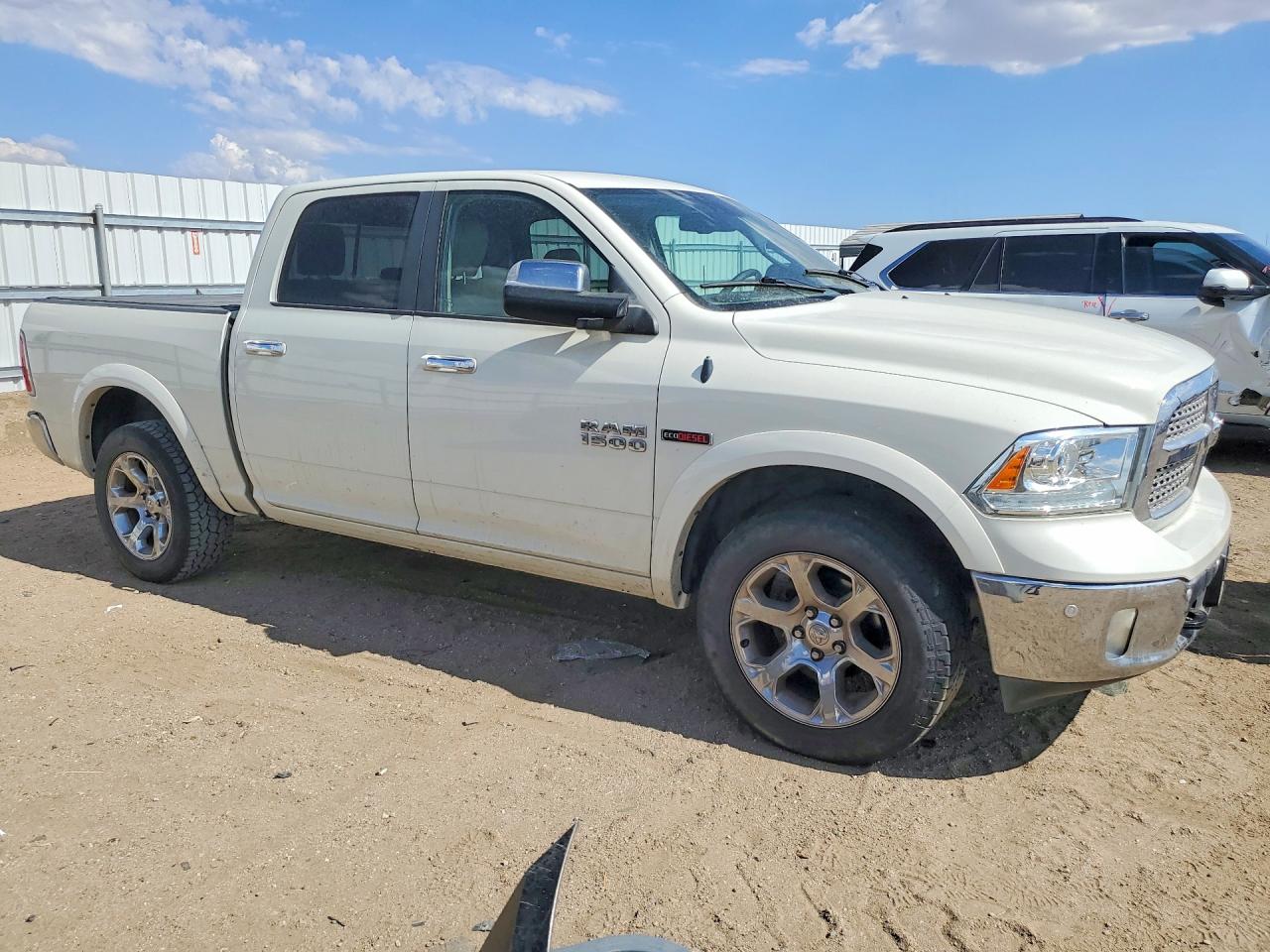 2018 Ram 1500 VIN 1C6RR7NMXJS353487 COPART salvage auction — Minor Dent/Scratches, Dv - Clean Title, sold $6,500 on 2026-08-31 (photo 4)