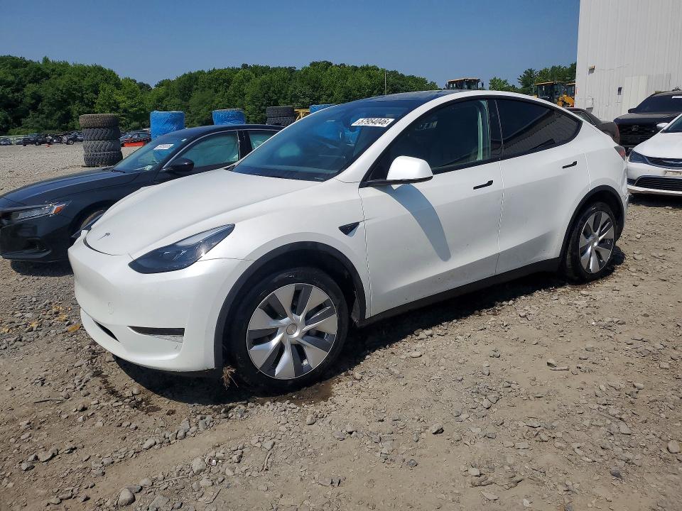 2024 Tesla Model y VIN 7SAYGDEDXRF084220 COPART salvage auction — FRONT END, Nj - Cert Of Title-Salvage, sold $13,500 on 2026-07-13 (photo 1)