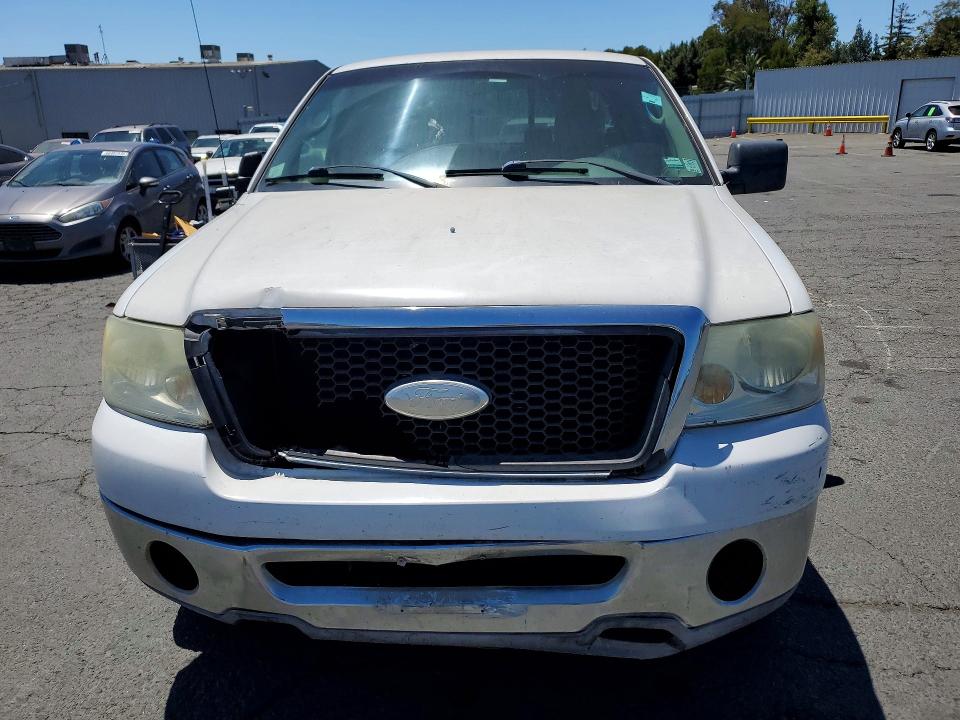 2007 Ford F-150 lightning VIN 1FTRX12W47NA14846 COPART salvage auction — NORMAL WEAR, CA - DIS/DLR/EXP ONLY CLEAN TITLE, sold $700 on 2026-07-31 (photo 5)