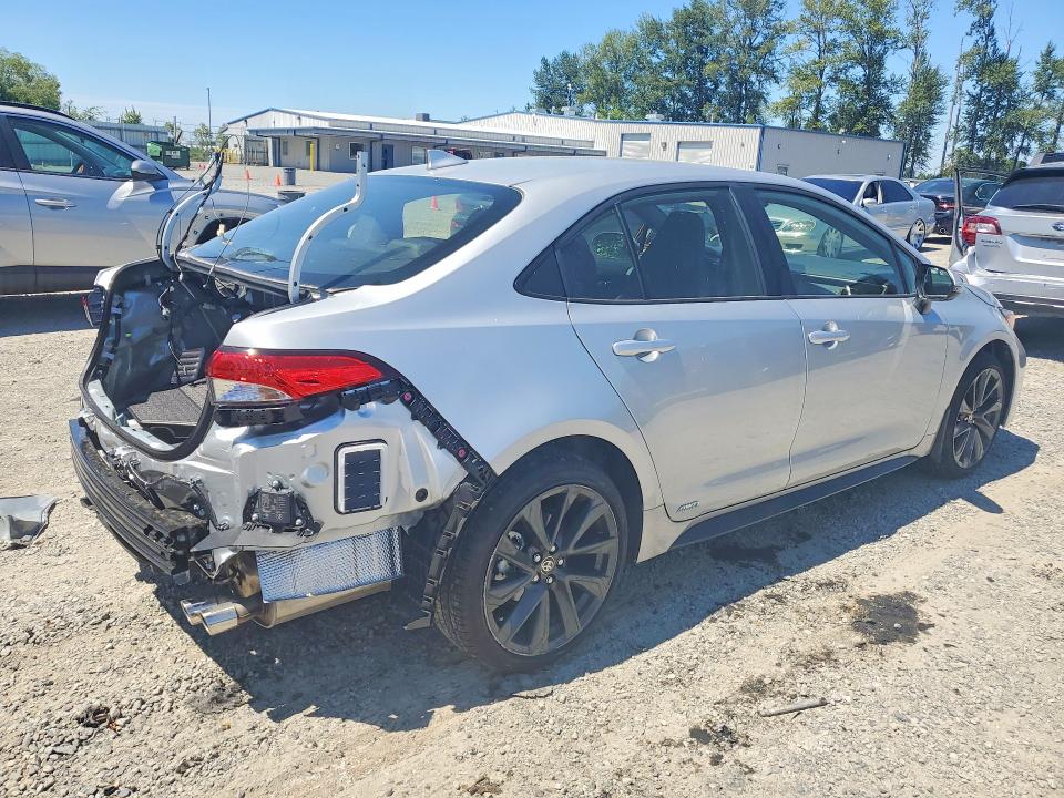 2026 Toyota Corolla VIN JTDBDMHE0T3030770 COPART salvage auction — REAR END, WA - BILL OF SALE, sold $3,900 on 2026-07-27 (photo 3)