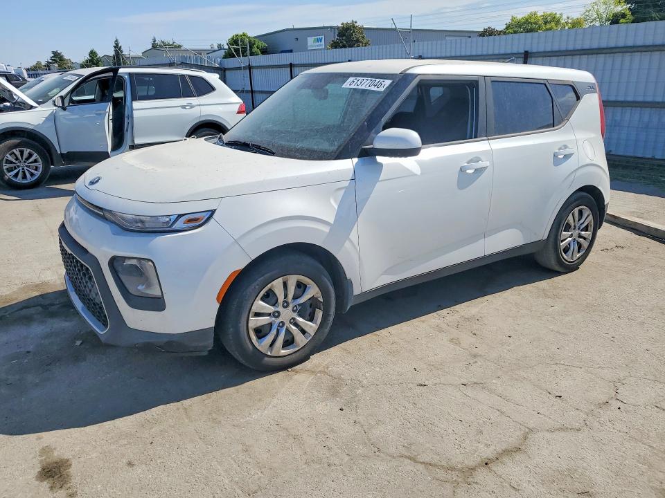 2020 Kia Soul VIN KNDJ23AU4L7073255 COPART salvage auction — FRONT END, Ca - Certificate Of Title, sold $3,200 on 2026-07-24 (photo 1)
