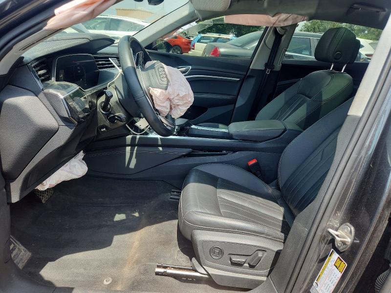 2022 Audi E-tron VIN WA11AAGE3NB009726 COPART salvage auction — FRONT END, Oh - Cert Of Title-Repossession (P), sold $10,000 on 2026-08-05 (photo 7)