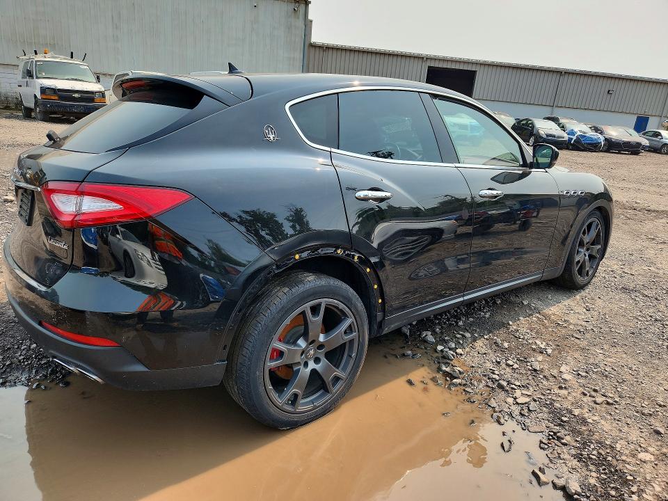 2018 Maserati Levante VIN ZN661XUA4JX277499 COPART salvage auction — SIDE, Pa - Certificate Of Salvage, sold $6,100 on 2026-08-10 (photo 3)