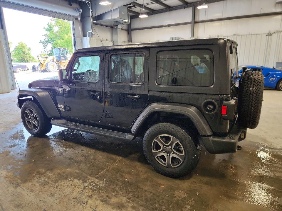 2018 Jeep Wrangler unlimited VIN 1C4HJXDG0JW272045 COPART salvage auction — MINOR DENT/SCRATCHES, MO - CERTIFICATE OF TITLE, sold $10,000 on 2026-08-27 (photo 2)