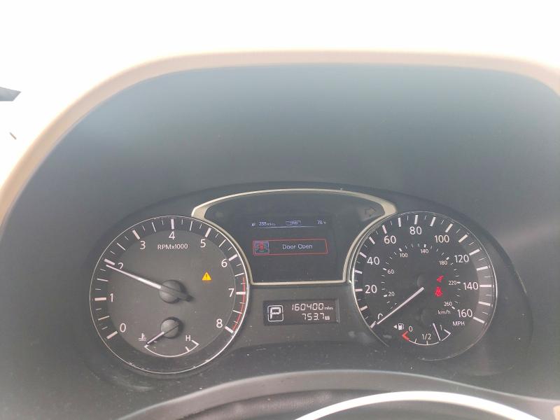 2014 Nissan Pathfinder VIN 5N1AR2MM6EC706331 COPART salvage auction — MINOR DENT/SCRATCHES, SC - CERTIFICATE OF TITLE, sold $550 on 2026-07-24 (photo 9)
