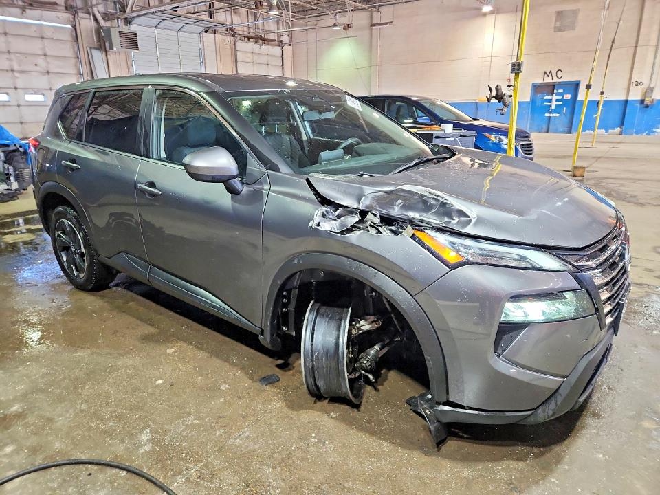 2025 Nissan Rogue VIN JN8BT3BB7SW158422 COPART salvage auction — FRONT END, CO - CERTIFICATE OF TITLE (P), sold $11,000 on 2026-07-08 (photo 4)