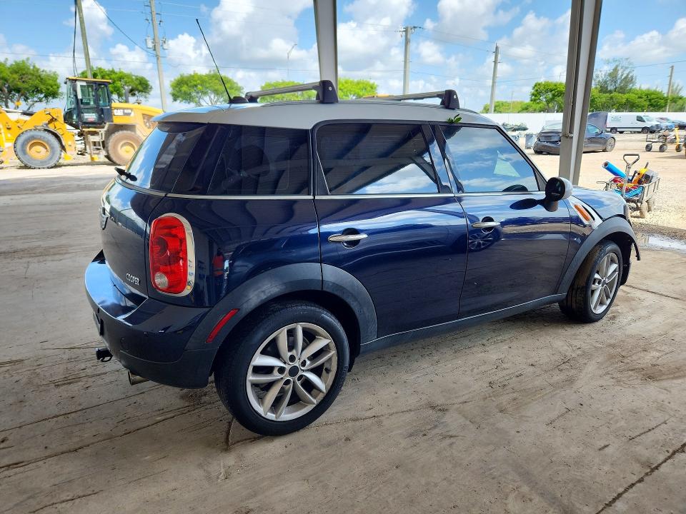 2012 Mini Cooper VIN WMWZB3C5XCWM03055 COPART salvage auction — FRONT END, Fl - Cert Of Title Slvg Rebuildable, sold $400 on 2026-08-05 (photo 3)