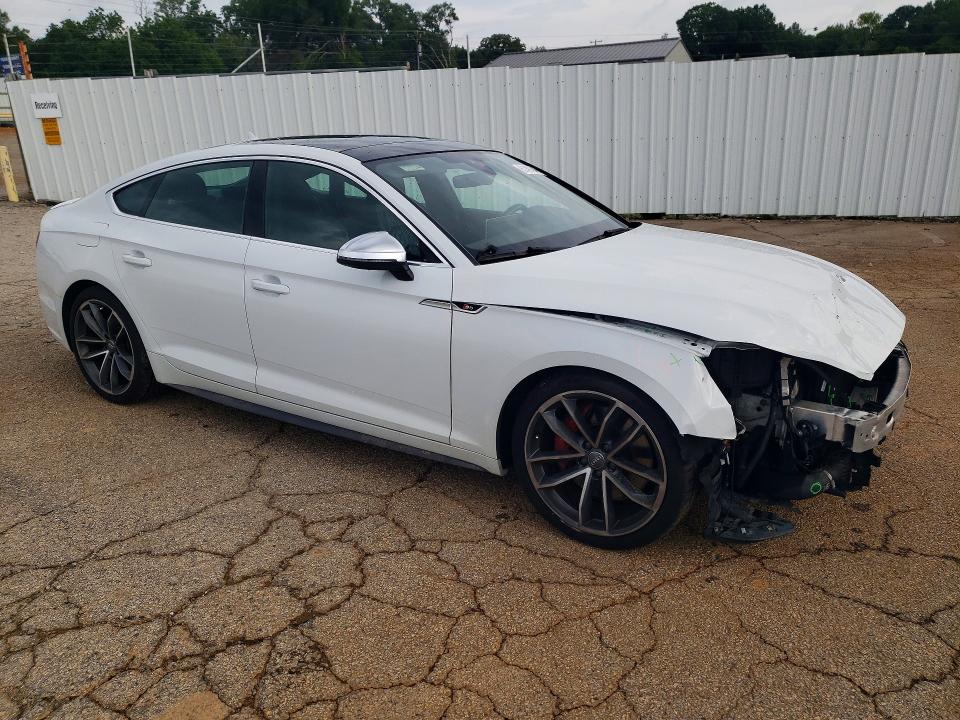 2018 Audi S5 VIN WAUC4CF53JA085043 COPART salvage auction — FRONT END, Salvage Title, sold $7,200 on 2026-08-21 (photo 4)