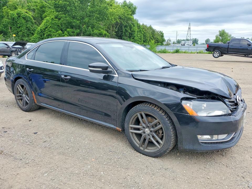 2015 Volkswagen Passat VIN 1VWBS7A34FC024729 COPART salvage auction — FRONT END, ON - PERMIT NO BRAND - UNFIT, sold $350 on 2026-07-28 (photo 4)