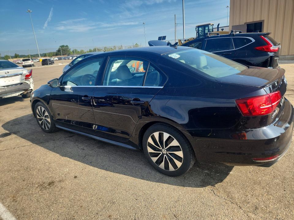 2016 Volkswagen Jetta VIN 3VW637AJ0GM380415 COPART salvage auction — NORMAL WEAR, OH - CERTIFICATE OF TITLE, sold $2,000 on 2026-08-02 (photo 2)