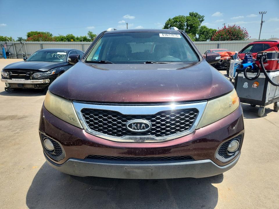 2011 Kia Sorento VIN 5XYKU3A1XBG114185 COPART salvage auction — SIDE, Tx - Certificate Of Title, sold $1,500 on 2026-07-30 (photo 5)