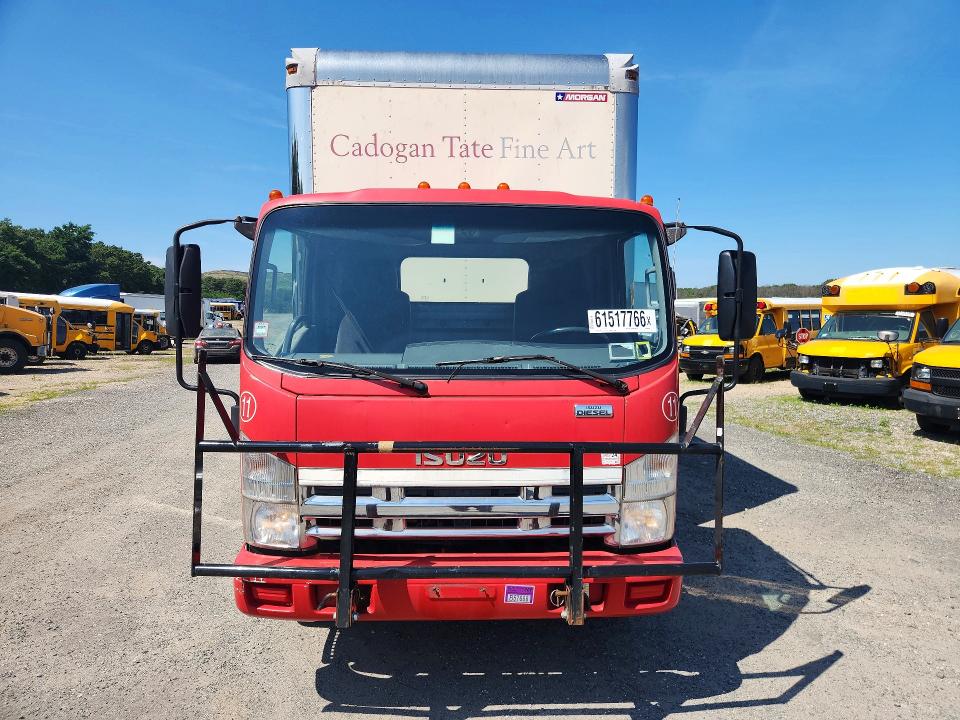 2013 Isuzu Nqr VIN JALE5W162D7900570 COPART salvage auction — MINOR DENT/SCRATCHES, NY - CERTIFICATE OF TITLE, sold $2,500 on 2026-07-29 (photo 5)