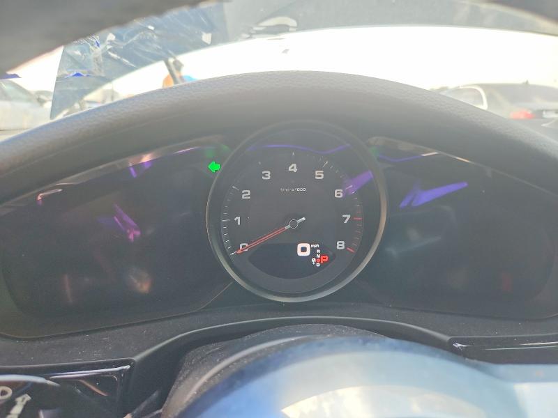 2018 Porsche Panamera VIN WP0AA2A78JL105152 COPART salvage auction — MINOR DENT/SCRATCHES, Tx - Certificate Of Title (P), sold $17,800 on 2026-07-29 (photo 9)