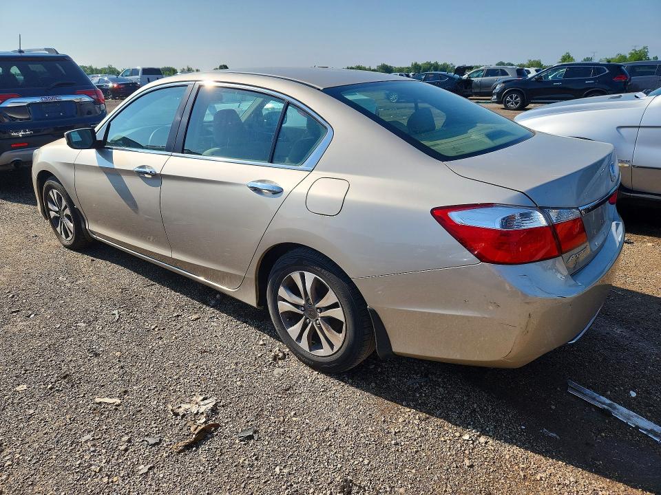 2014 Honda Accord VIN 1HGCR2F33EA072779 COPART salvage auction — FRONT END, Il - Certificate Of Title, sold $7,500 on 2026-07-09 (photo 2)