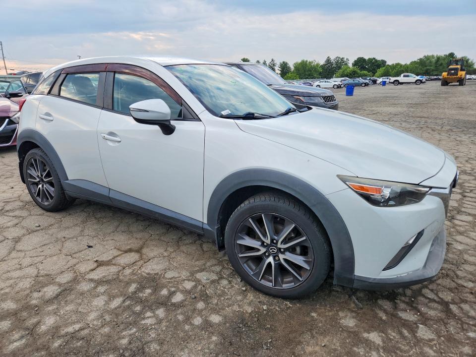 2018 Mazda Cx-3 VIN JM1DKDC79J0304912 COPART salvage auction — SIDE, PA - CERTIFICATE OF SALVAGE, sold $2,750 on 2026-07-28 (photo 4)
