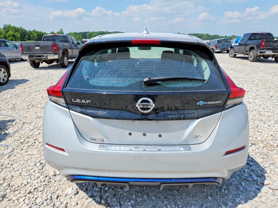 2019 Nissan VIN 1N4AZ1CP6KC300495 COPART salvage auction — FRONT END, Salvage Title, sold $4,400 on 2026-08-27 (photo 6)