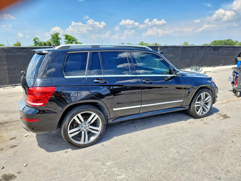 2015 Mercedes-benz Glk-klasse VIN WDCGG5HB1FG404951 COPART salvage auction — MINOR DENT/SCRATCHES, Fl - Certificate Of Title, sold $3,750 on 2026-08-04 (photo 3)