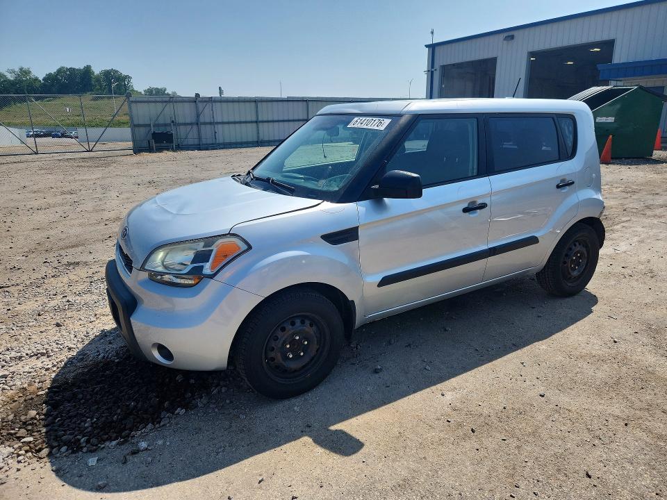 2011 Kia Soul VIN KNDJT2A17B7308002 COPART salvage auction — UNDERCARRIAGE, WI - JUNKED VEHICLE BILL OF SALE, sold $175 on 2026-07-28 (photo 1)