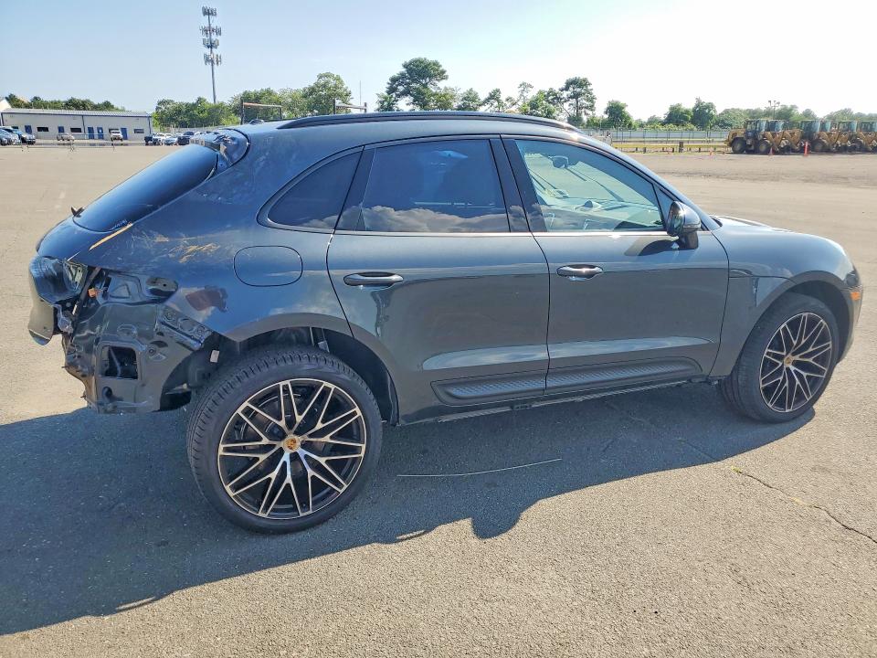 2026 Porsche Macan VIN WP1AA2A5XTLB02088 COPART salvage auction — REAR END, Ny - Mv-907A Salvage Certificate, sold $30,000 on 2026-09-18 (photo 3)