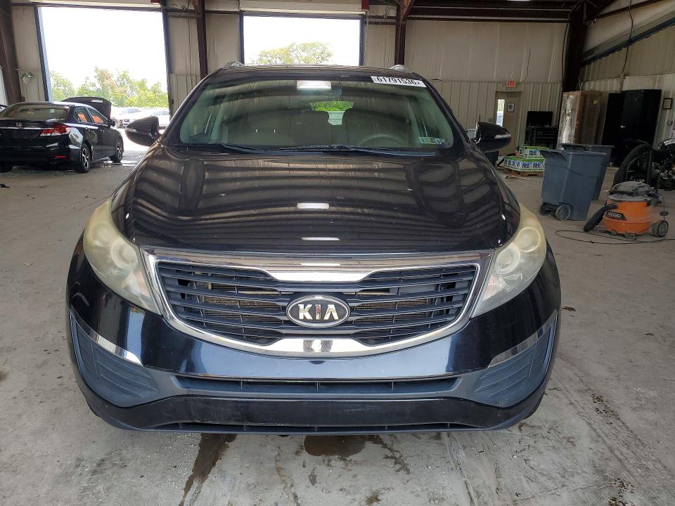 2011 Kia Sportage VIN KNDPBCA2XB7087829 COPART salvage auction — NORMAL WEAR, Pa - Cert Of Title, sold $450 on 2026-07-29 (photo 5)