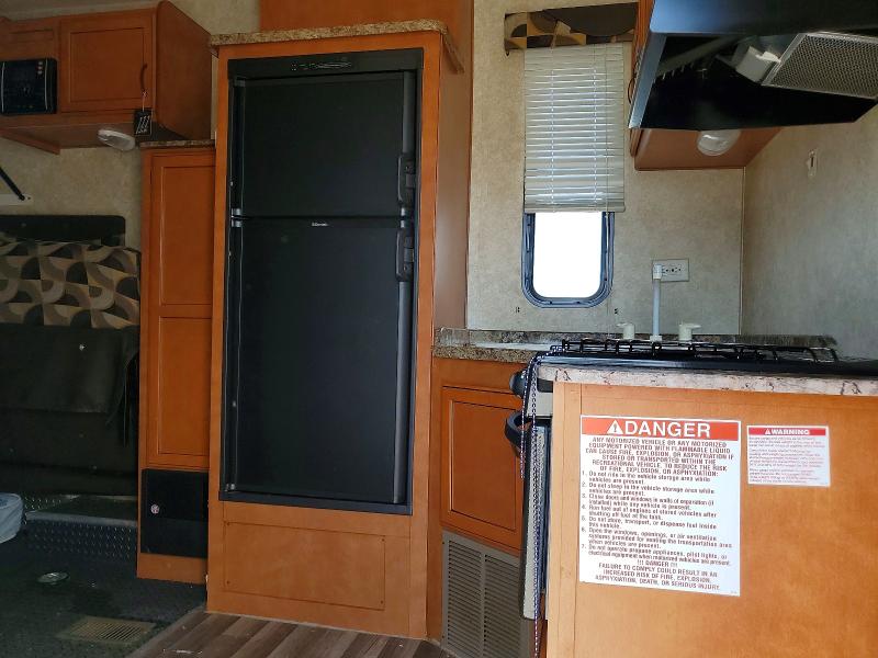 2014 Gulf stream Track & tr VIN 1NL1GTL24E1112858 COPART salvage auction — WATER/FLOOD, KY - CERT OF TITLE-SALVAGE WATER, sold $1,300 on 2026-07-23 (photo 7)