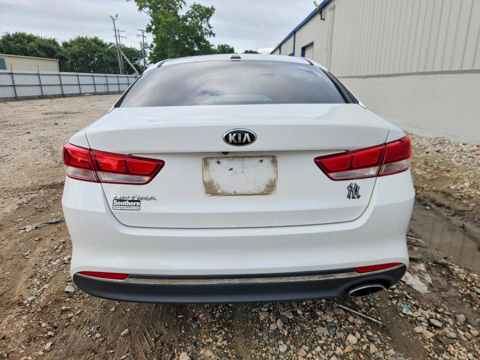 2017 Kia Optima VIN 5XXGT4L35HG155365 COPART salvage auction — FRONT END, Va - Certificate Of Title, sold $175 on 2026-07-21 (photo 6)