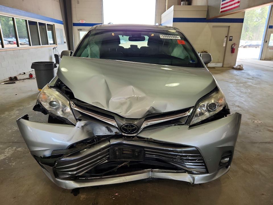 2019 Toyota Sienna VIN 5TDYZ3DC9KS999622 COPART salvage auction — FRONT END, Va - Cert Of Title - Salvage, sold $3,400 on 2026-07-31 (photo 5)