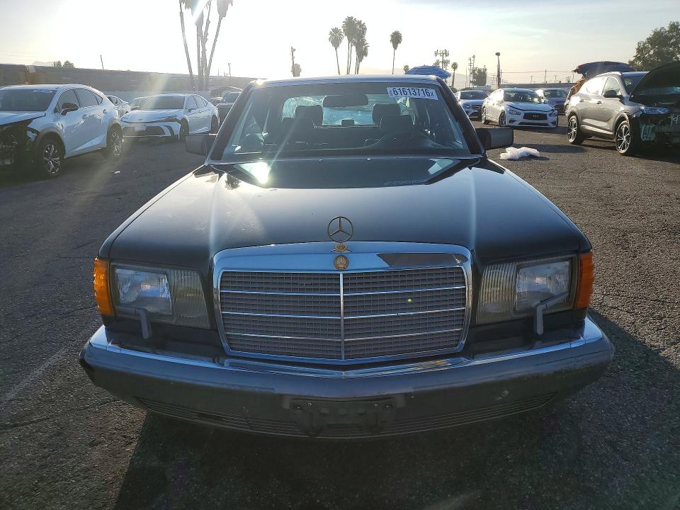 1986 Mercedes-benz 560 VIN WDBCA39D6GA265400 COPART salvage auction — SIDE, Ca - Dis/Dlr/Exp Only Clean Title, sold $400 on 2026-07-24 (photo 5)