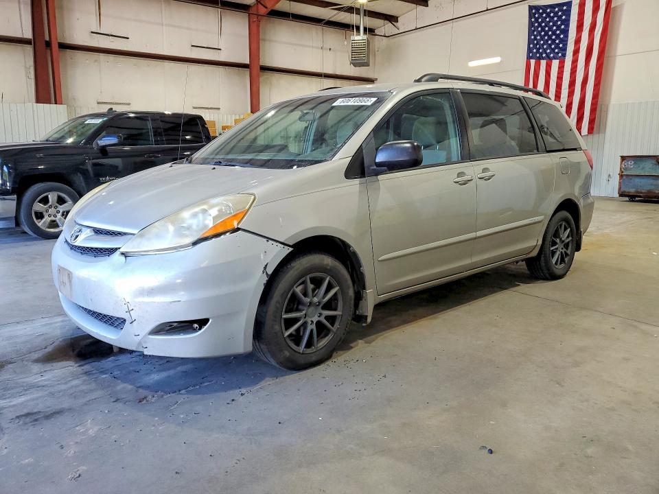 2009 Toyota Sienna VIN 5TDZK23C19S255706 COPART salvage auction — MECHANICAL, TX - CERTIFICATE OF TITLE, sold $775 on 2026-07-13 (photo 1)