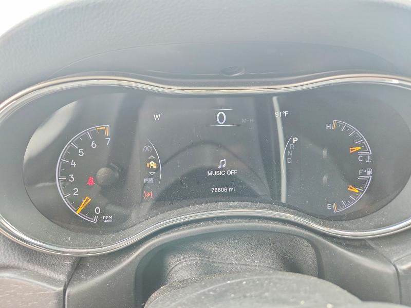 2018 Jeep Cherokee VIN 1C4RJEAG1JC430875 COPART salvage auction — FRONT END, Ok - Certificate Of Title, sold $10,300 on 2026-07-29 (photo 9)