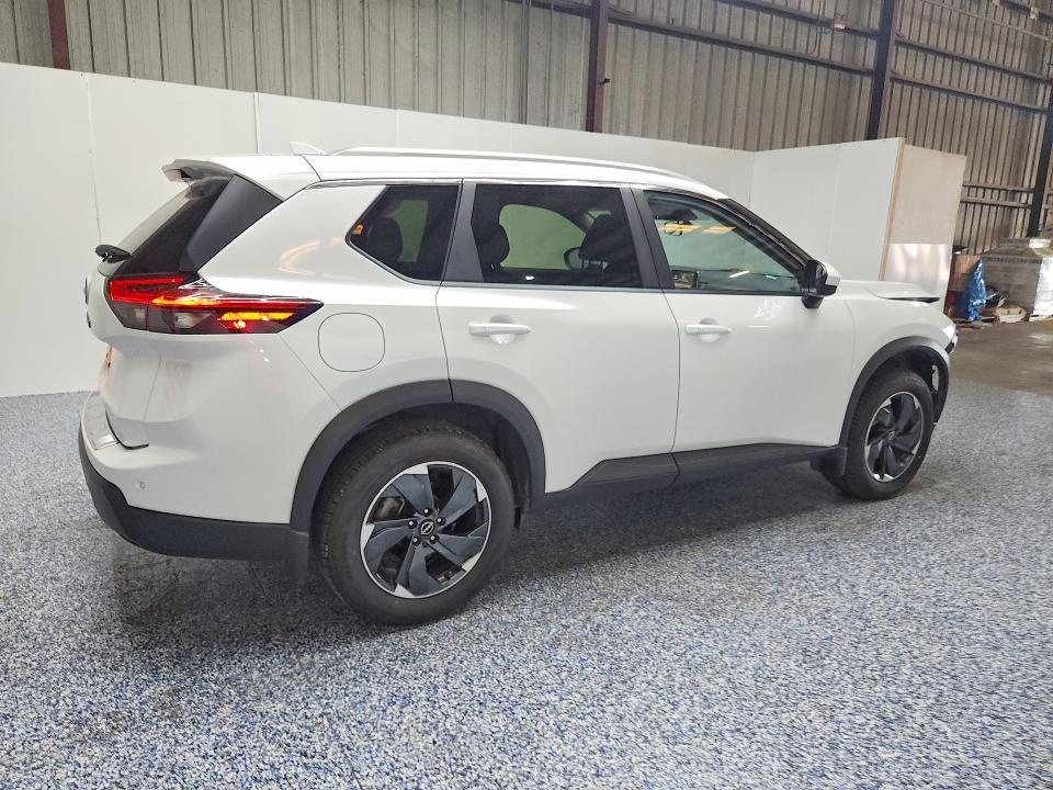 2025 Nissan Rogue VIN JN8BT3BA4SW005956 COPART salvage auction — FRONT END, TX - CERTIFICATE OF TITLE (P), sold $12,900 on 2026-07-15 (photo 3)