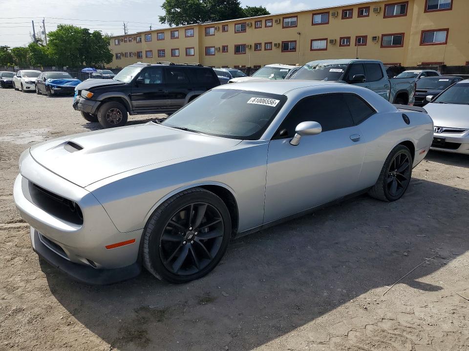 2022 Dodge Challenger VIN 2C3CDZFJ2NH156358 COPART salvage auction — MINOR DENT/SCRATCHES, FL - CERT OF TITLE W/SLVG HISTORY, sold $25,750 on 2026-07-29 (photo 1)