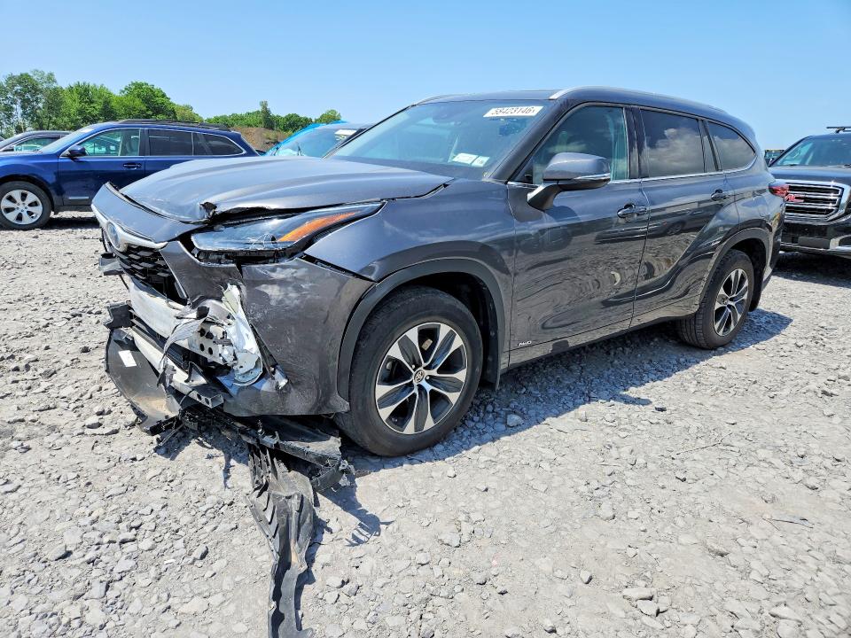 2022 Toyota Highlander VIN 5TDGBRCH5NS537756 COPART salvage auction — FRONT END, Pa - Certificate Of Salvage, sold $12,400 on 2026-07-15 (photo 1)